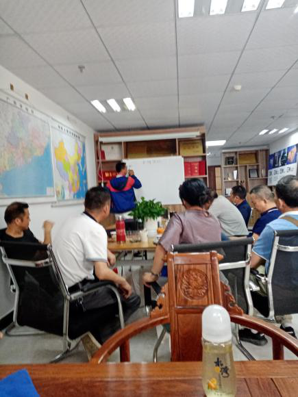 2020年5月17日，关于“质量、安全风控管理高层专题会议”成功举行